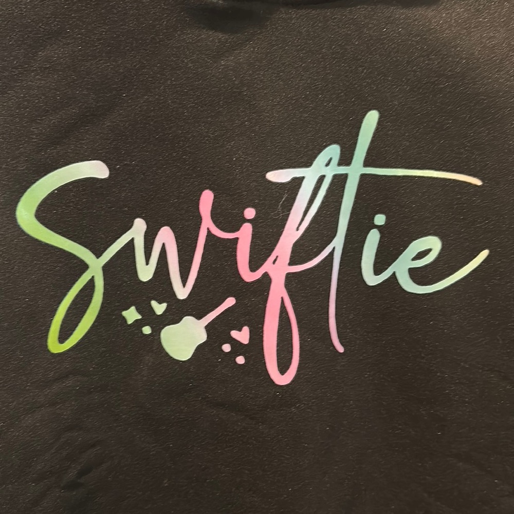 Black Swiftie Girls Taylor Swift youth large (10/12) hoodie Sweatshirt